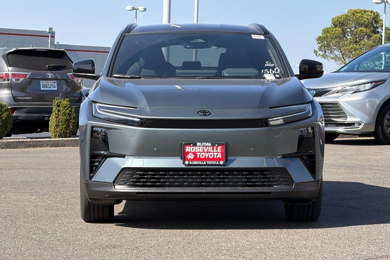 2027 Toyota C-HR SE Roseville CA