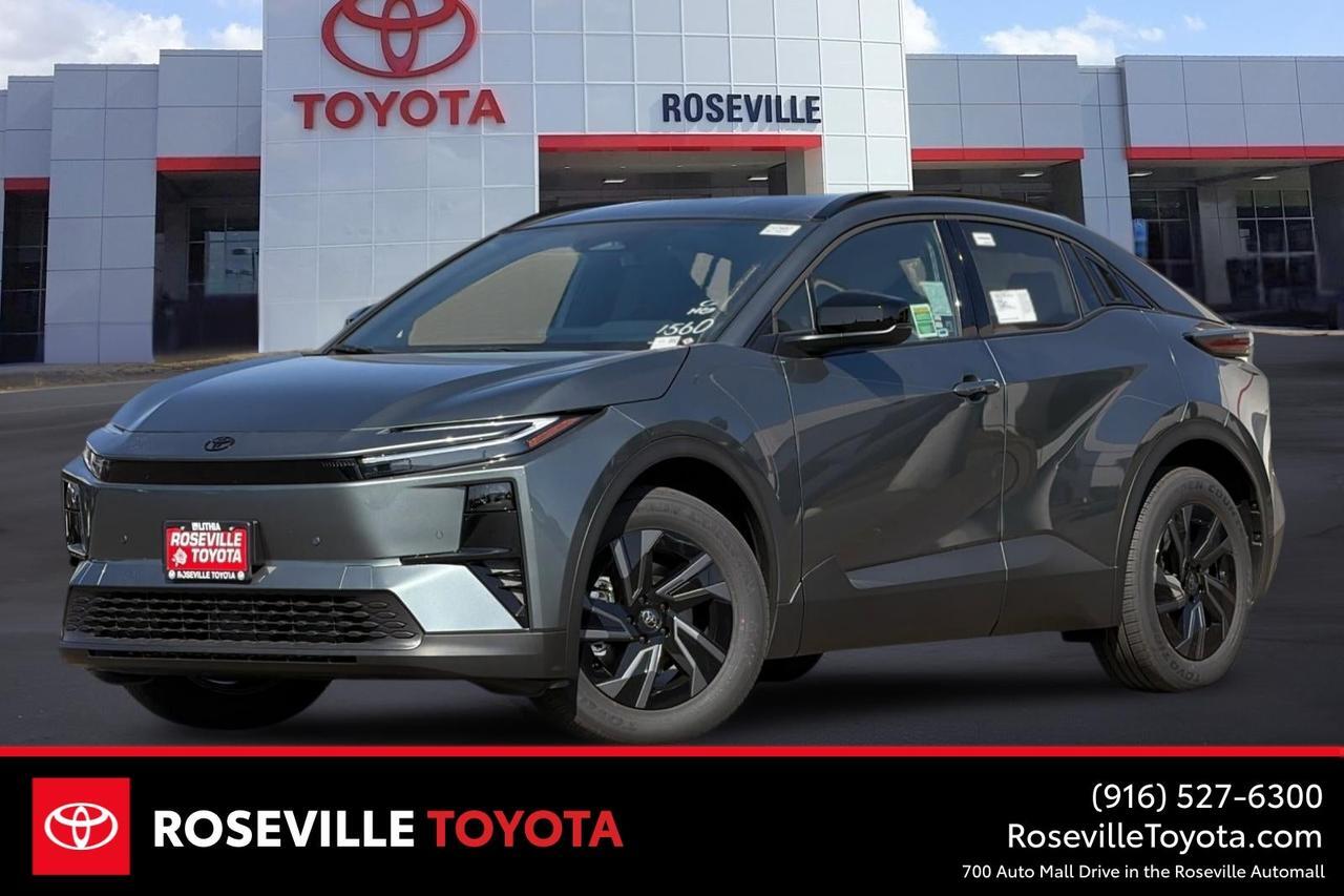 2027 Toyota C-HR SE