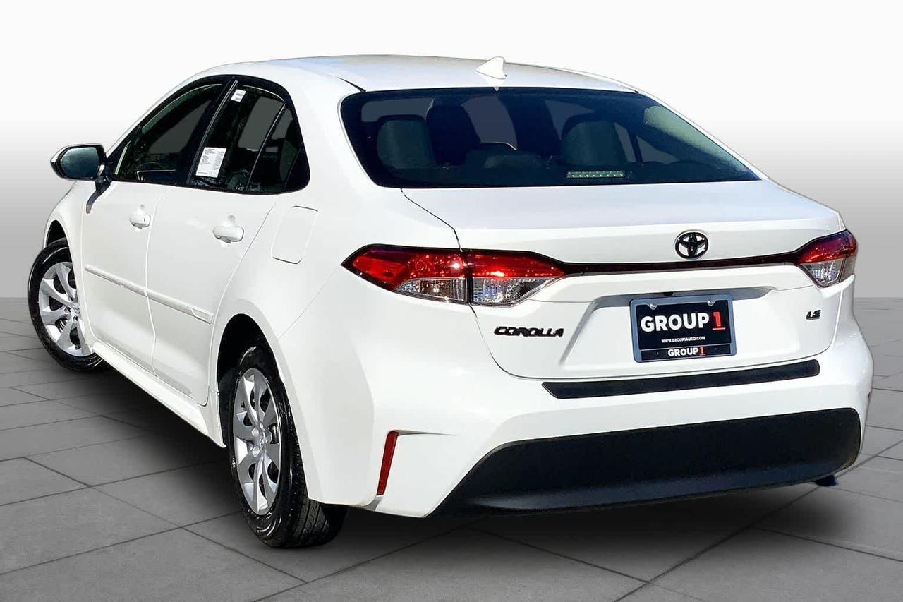 2027 Toyota Corolla LE Folsom CA