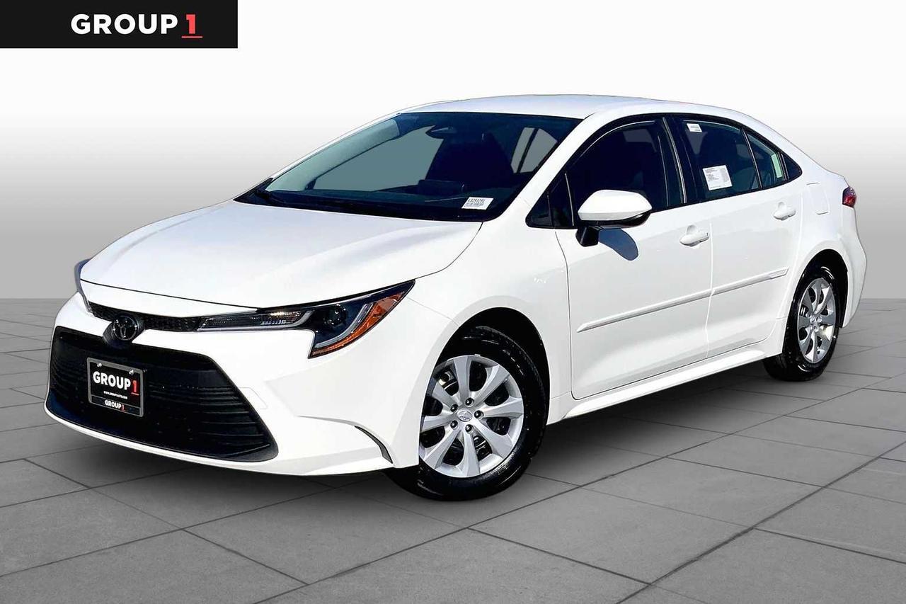 2027 Toyota Corolla LE