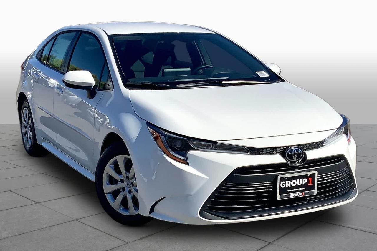 2027 Toyota Corolla LE Folsom CA