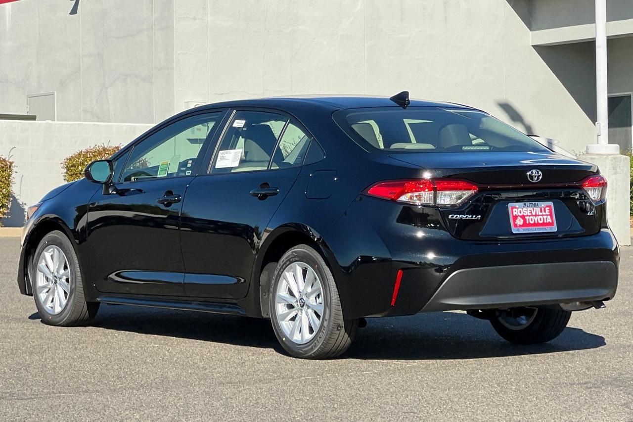 2027 Toyota Corolla LE Roseville CA