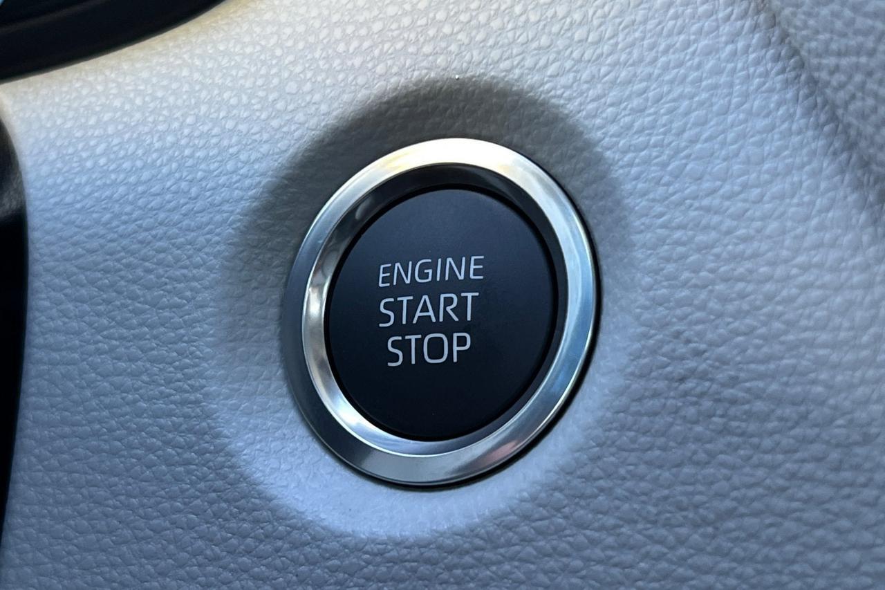 2027 Toyota Corolla LE Roseville CA