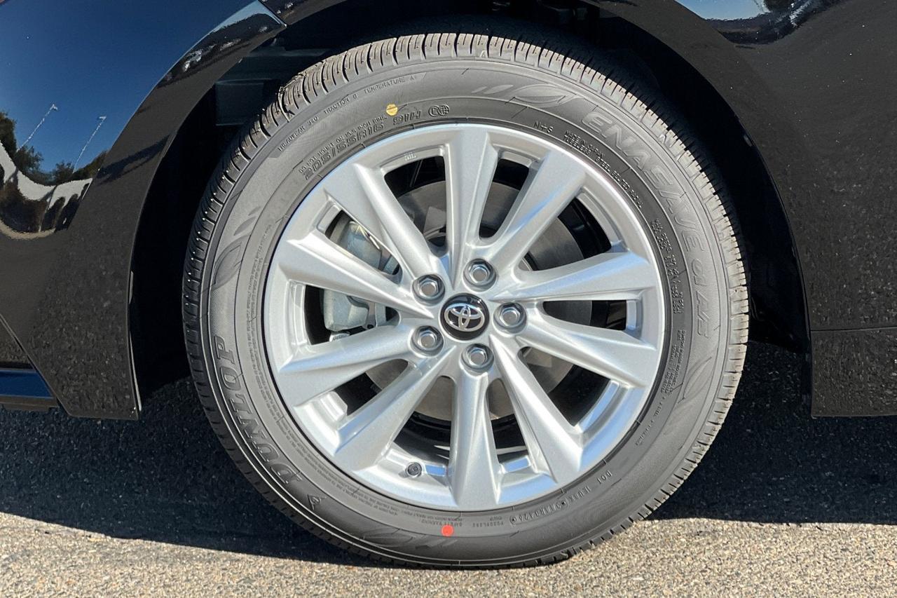 2027 Toyota Corolla LE Roseville CA