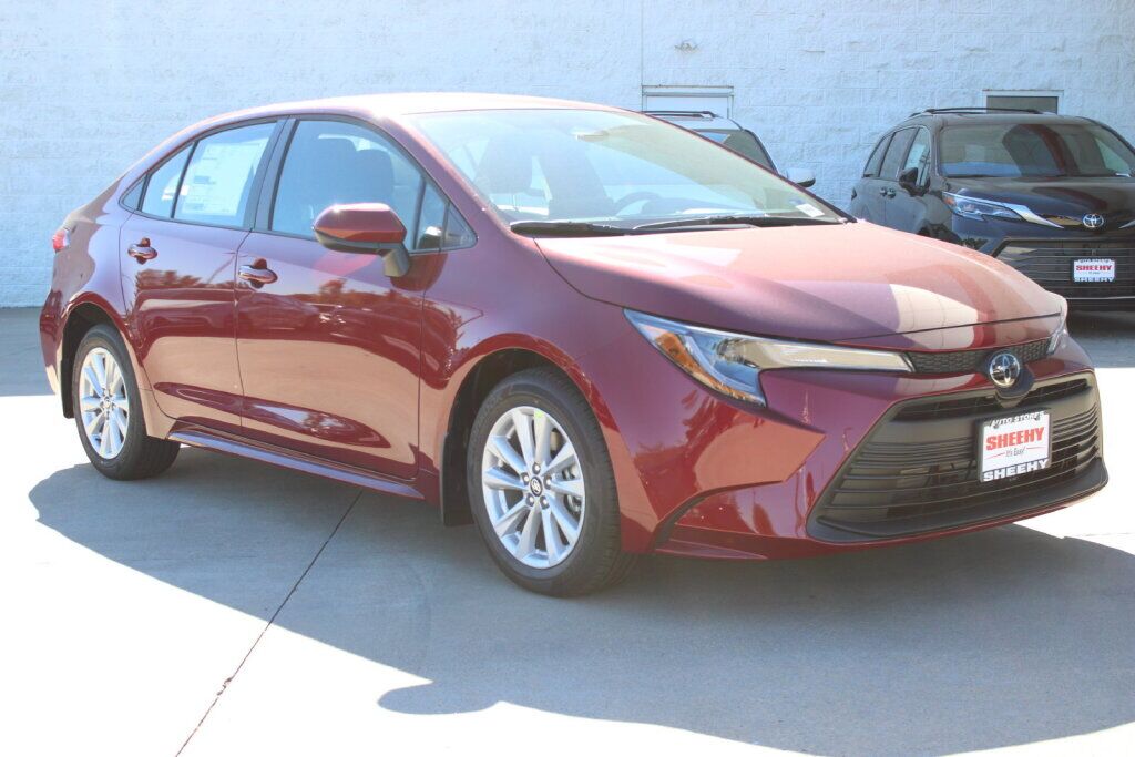 2027 Toyota Corolla LE