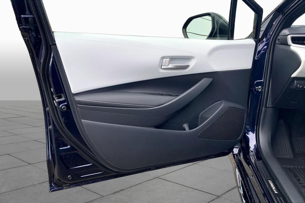 2027 Toyota Corolla SE Folsom CA