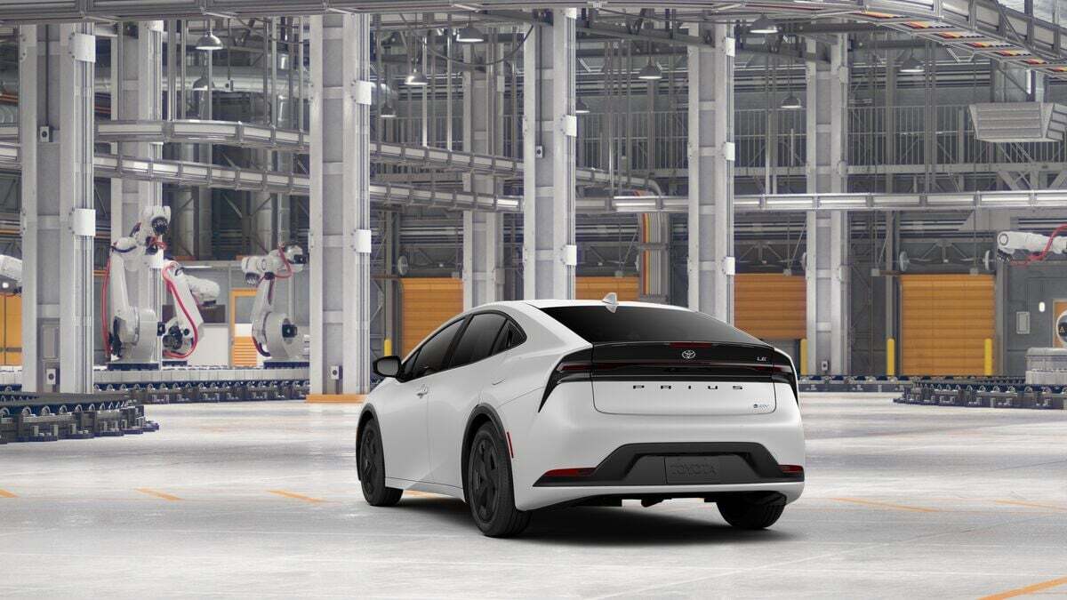 2027 Toyota Prius LE Laurel MD