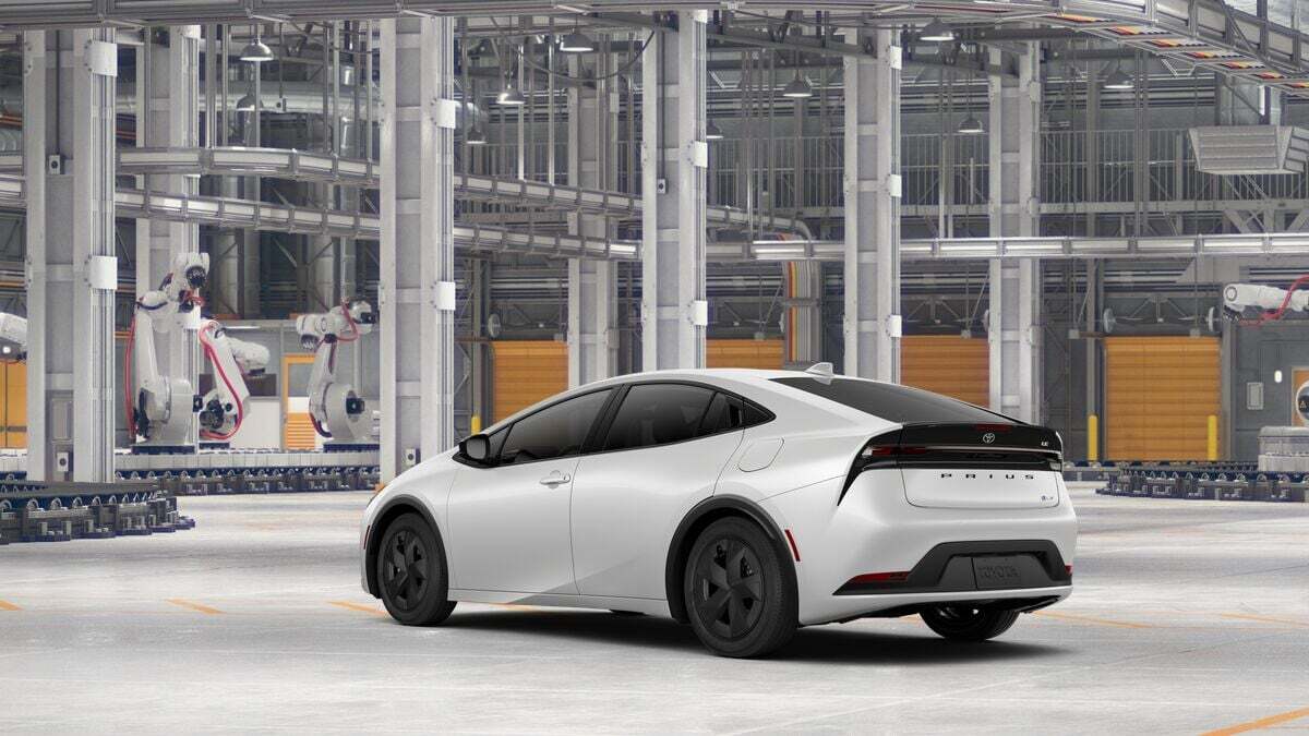 2027 Toyota Prius LE Laurel MD