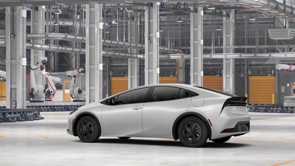 2027 Toyota Prius LE Laurel MD