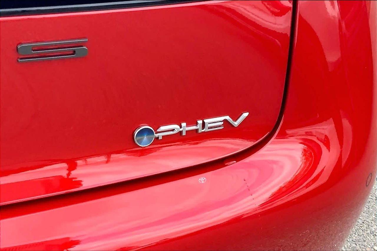 2027 Toyota Prius Plug-In Hybrid XSE Premium Folsom CA