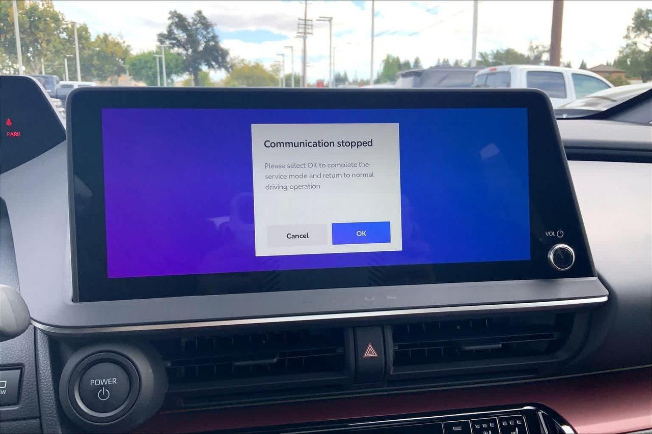 2027 Toyota Prius Plug-In Hybrid XSE Premium Folsom CA