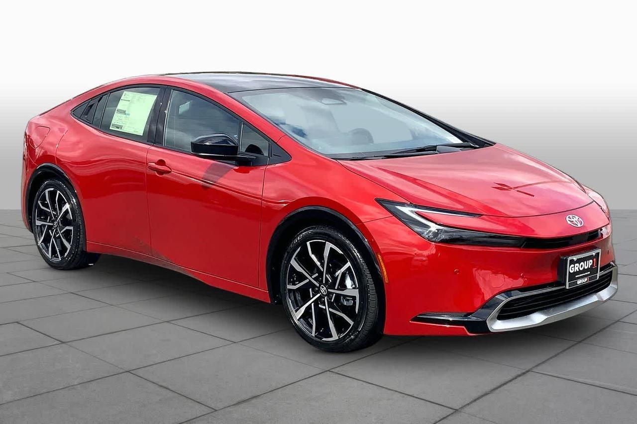 2027 Toyota Prius Plug-In Hybrid XSE Premium