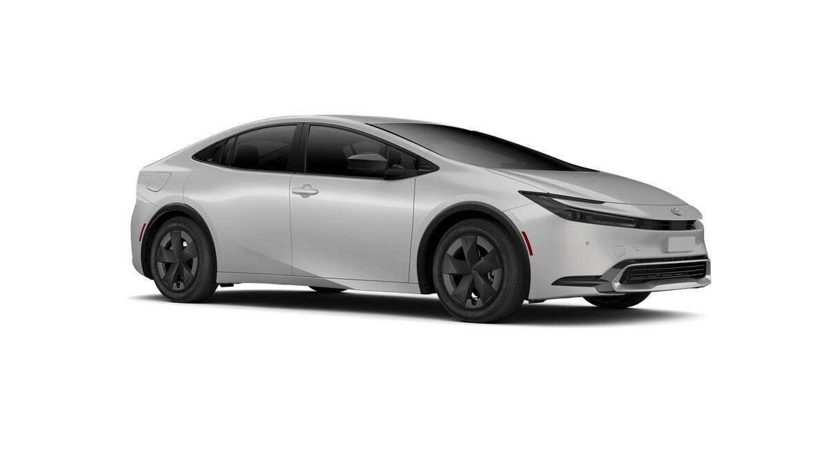 2027 Toyota Prius Plug-in Hybrid SE Roseville CA