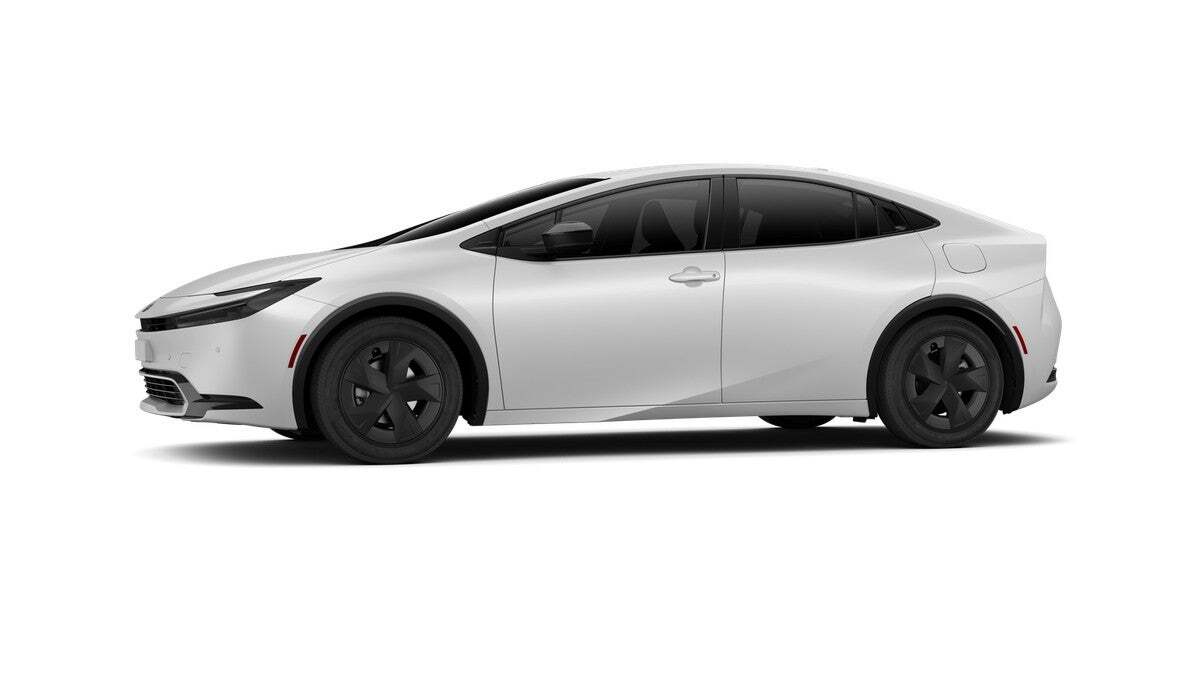 2027 Toyota Prius Plug-in Hybrid SE Roseville CA