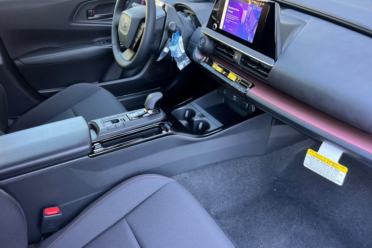 2027 Toyota Prius Plug-in Hybrid SE Roseville CA