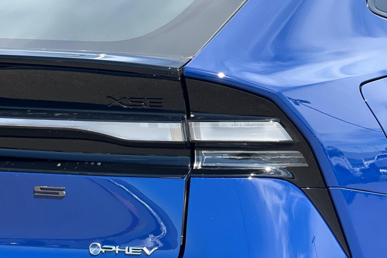 2027 Toyota Prius Plug-in Hybrid XSE Premium Roseville CA