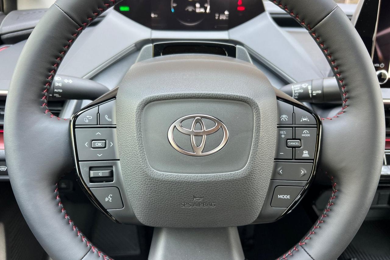 2027 Toyota Prius Plug-in Hybrid XSE Roseville CA