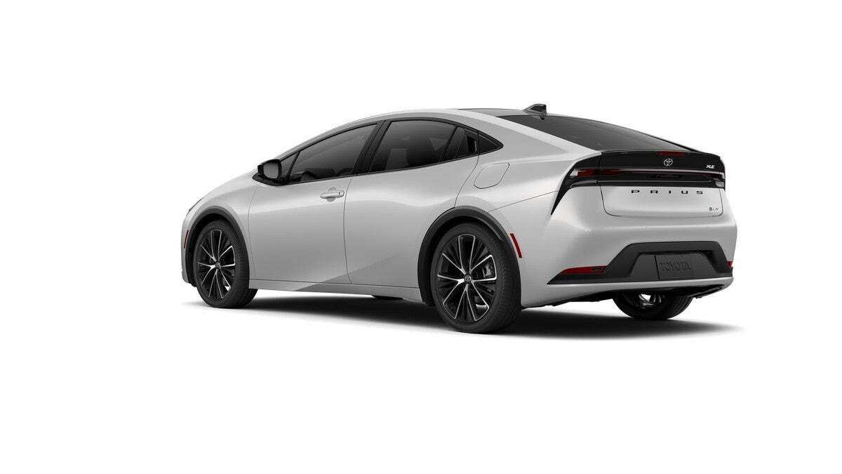 2027 Toyota Prius XLE Roseville CA