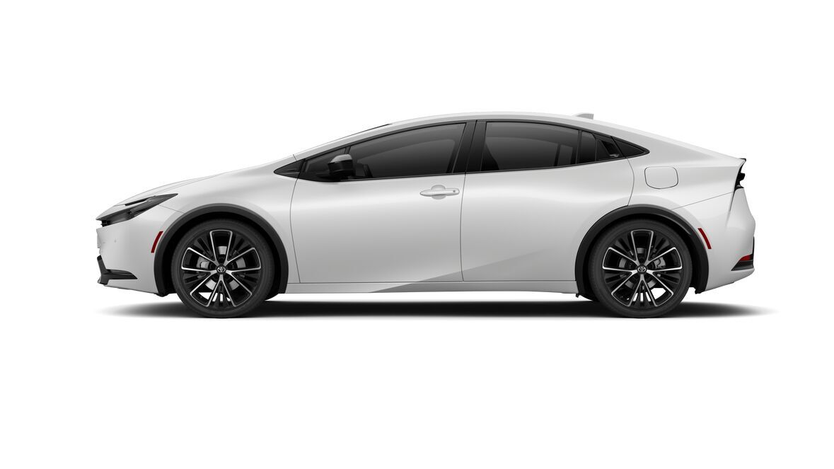 2027 Toyota Prius XLE Fredericksburg VA