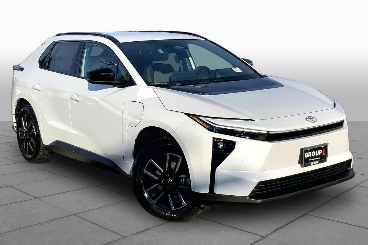 2027 Toyota bZ XLE