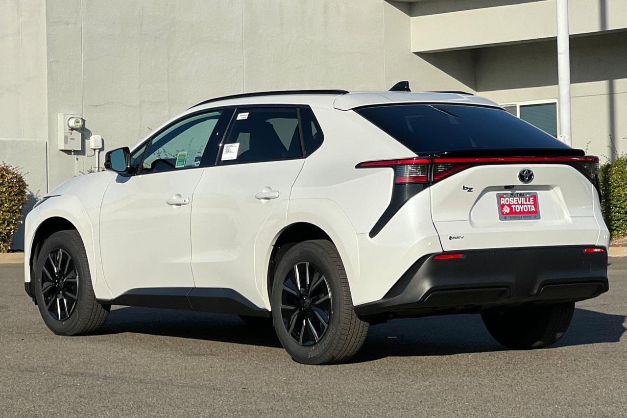2027 Toyota bZ XLE Roseville CA