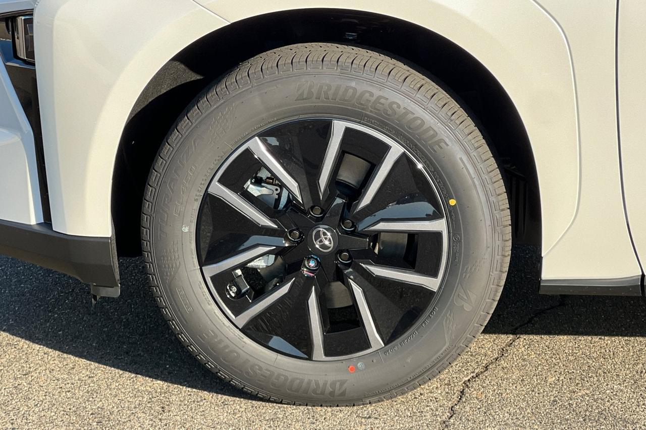 2027 Toyota bZ XLE Roseville CA