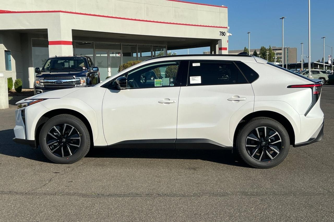 2027 Toyota bZ XLE Roseville CA