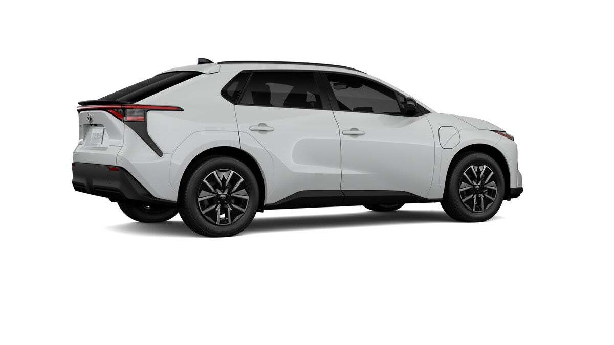 2027 Toyota bZ XLE Roseville CA