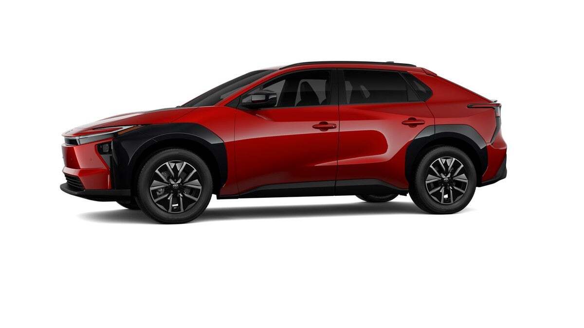 2027 Toyota bZ XLE Roseville CA