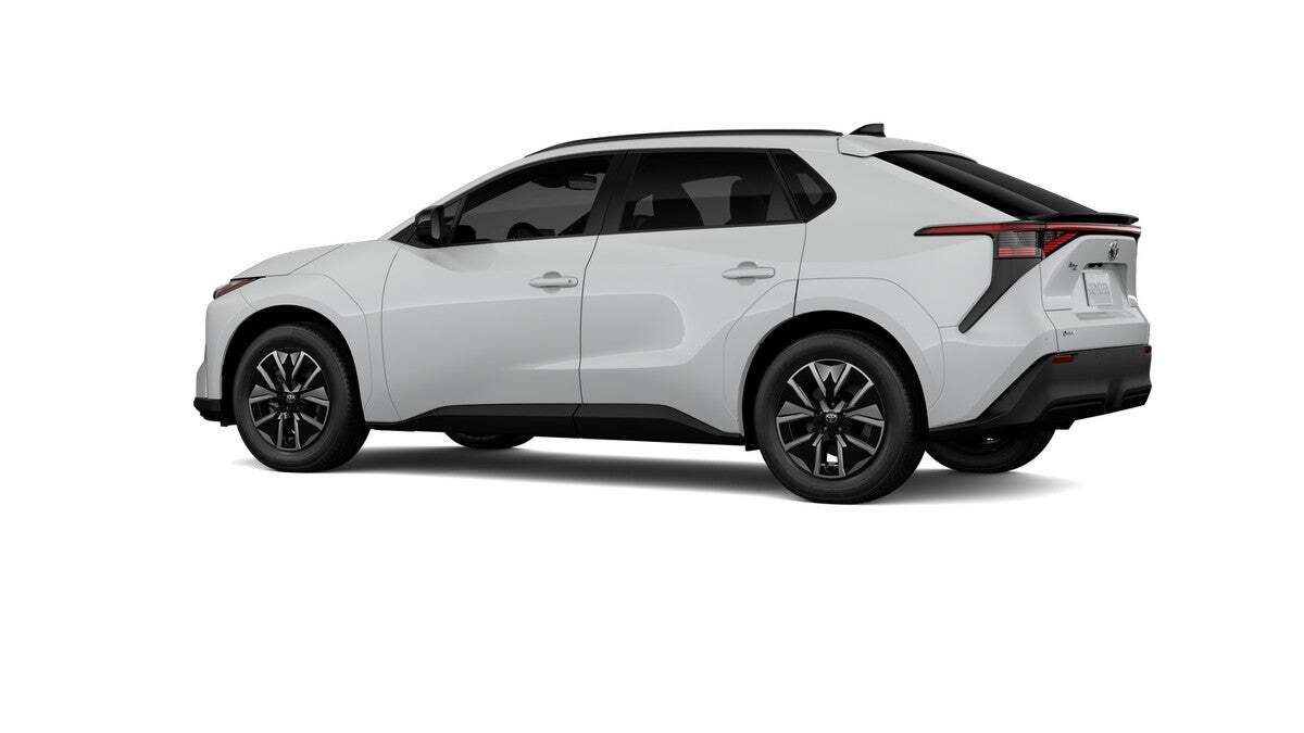 2027 Toyota bZ XLE Roseville CA