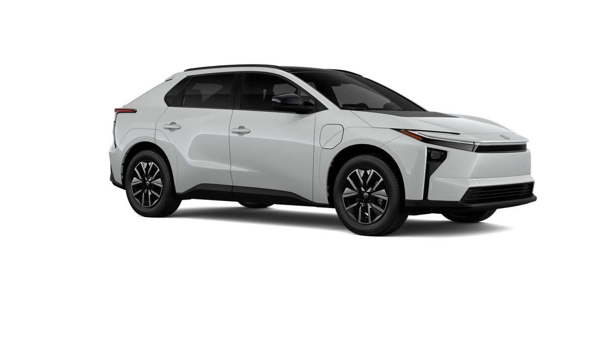 2027 Toyota bZ XLE Roseville CA