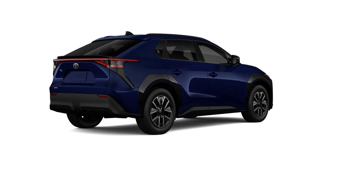2027 Toyota bZ XLE Roseville CA