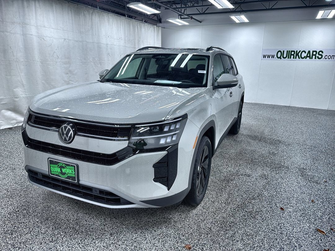 2027 Volkswagen Atlas SE w/Technology