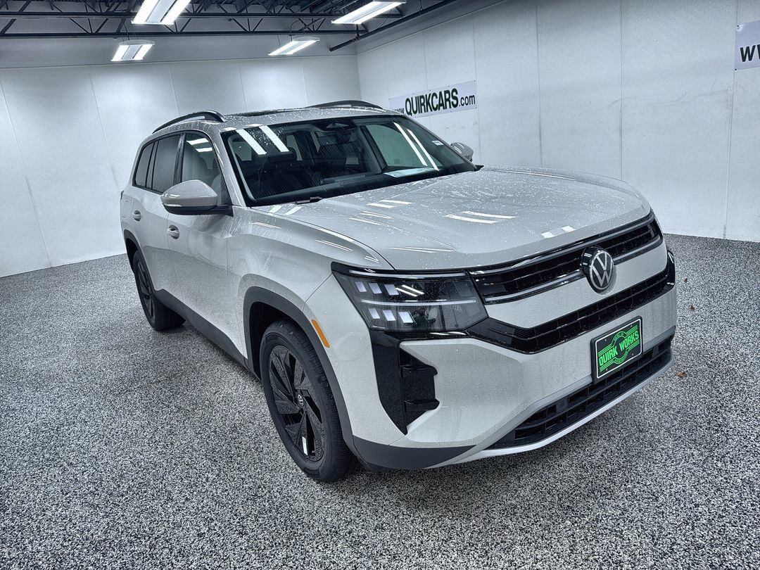 2027 Volkswagen Atlas SE w/Technology