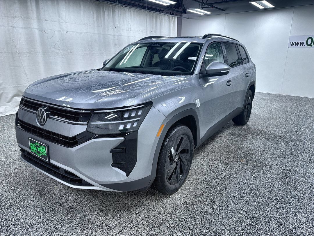 2027 Volkswagen Atlas SE w/Technology
