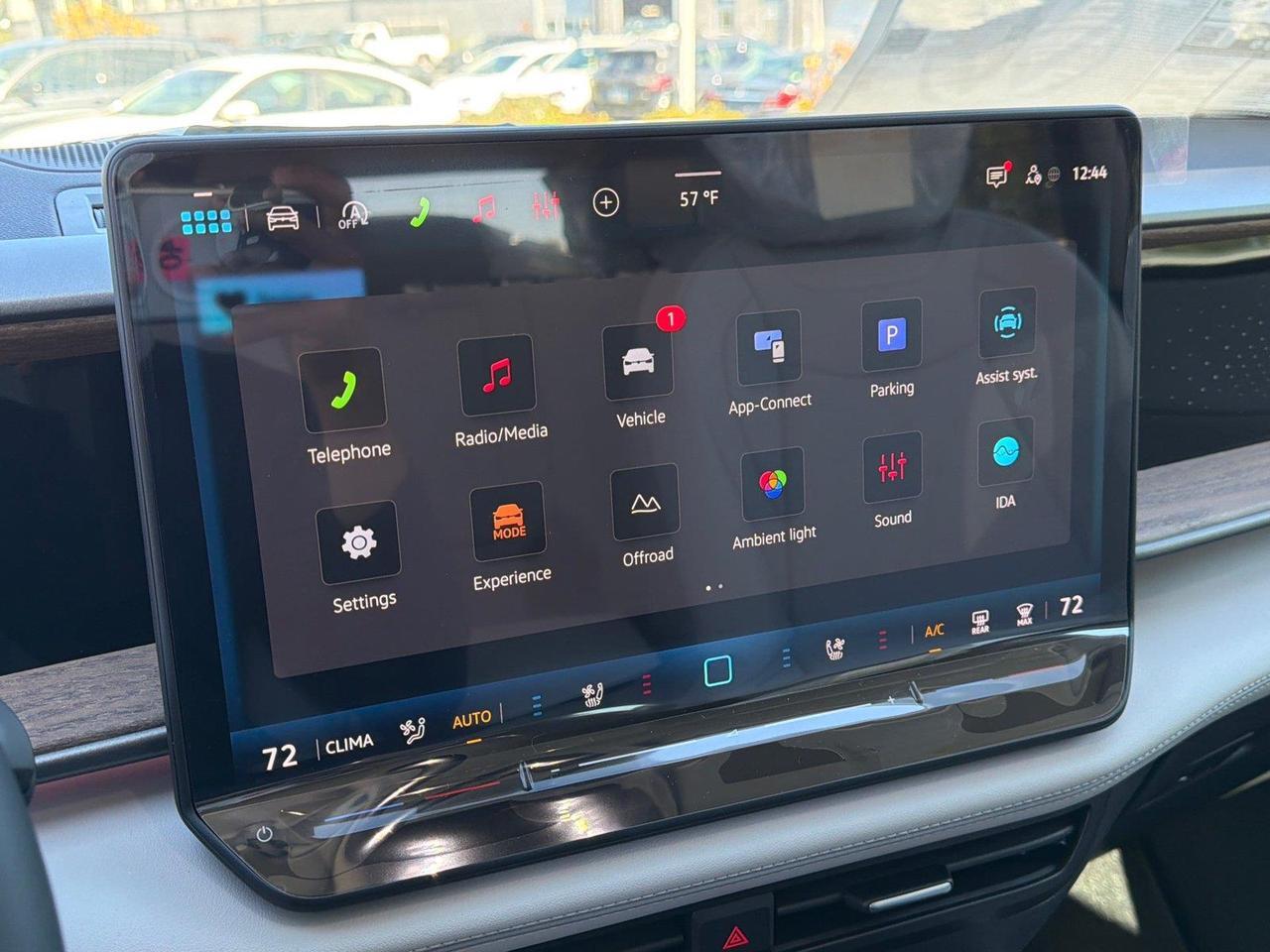 2027 Volkswagen Atlas SE w/Technology Hagerstown MD