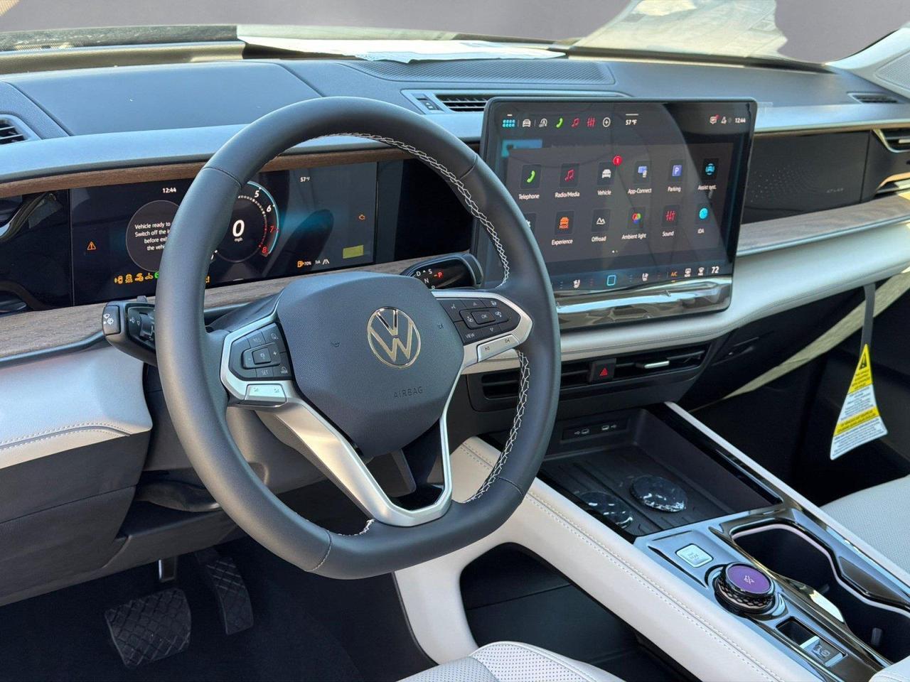 2027 Volkswagen Atlas SE w/Technology Hagerstown MD