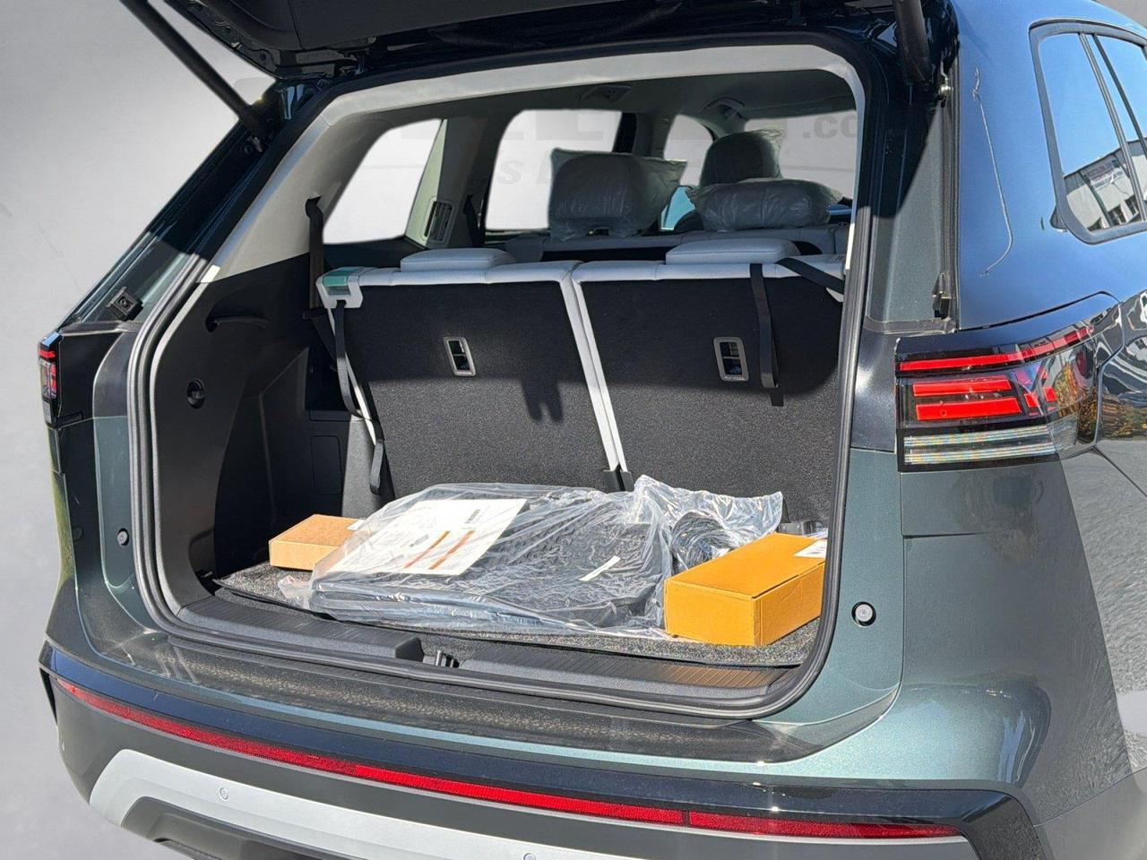 2027 Volkswagen Atlas SE w/Technology Hagerstown MD