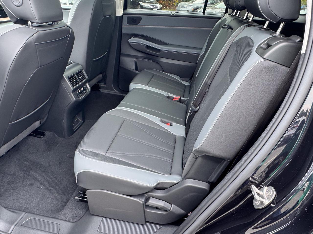 2027 Volkswagen Atlas SE w/Technology Springfield VA