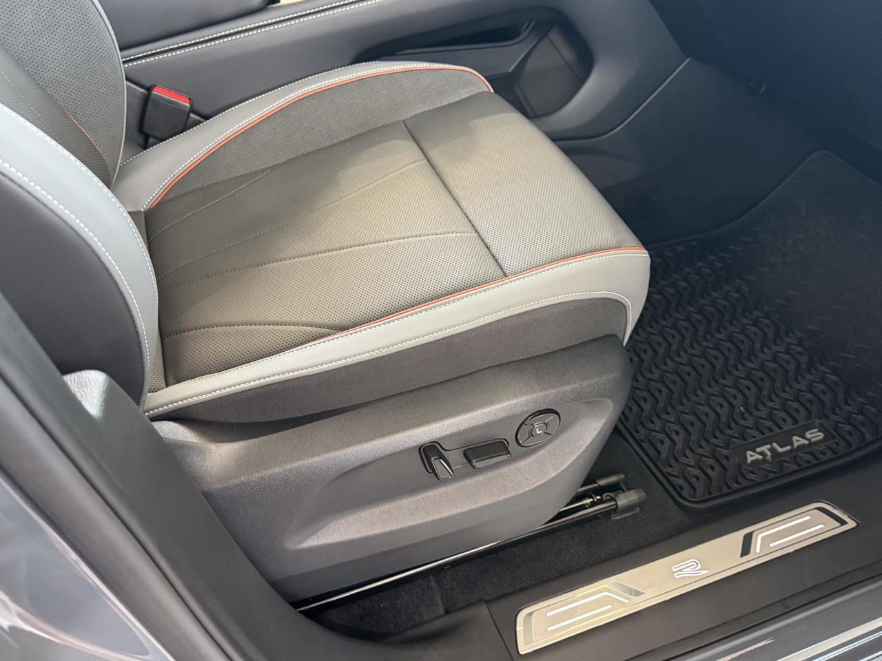 2027 Volkswagen Atlas SEL Premium R-Line Springfield VA