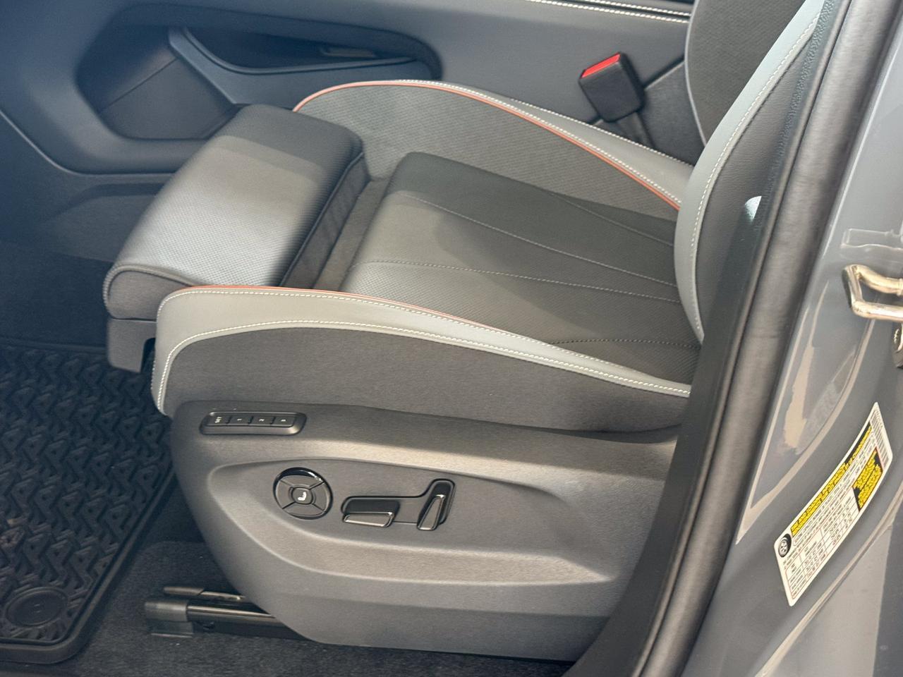 2027 Volkswagen Atlas SEL Premium R-Line Springfield VA