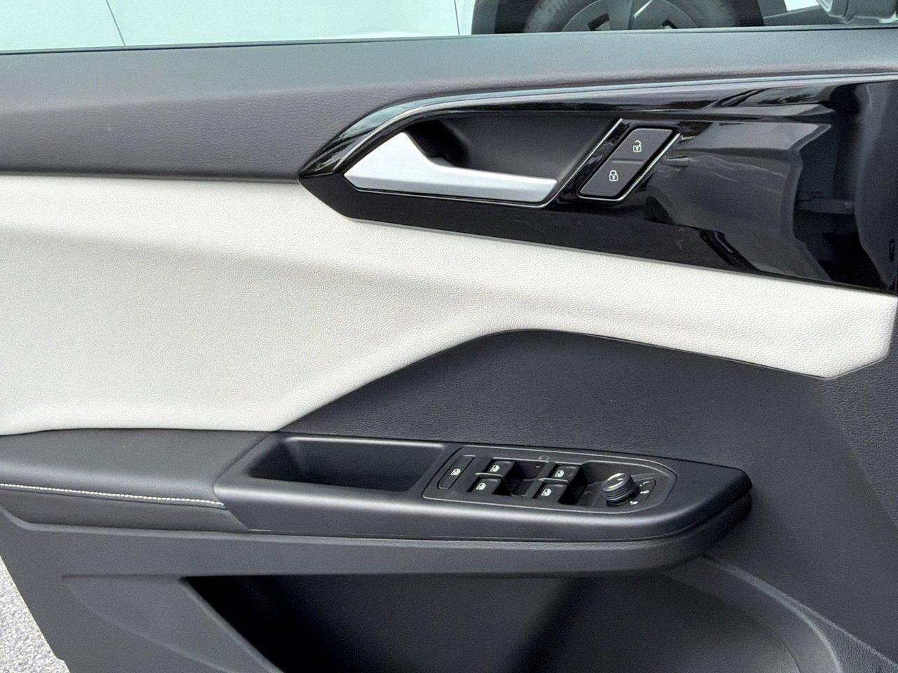 2027 Volkswagen Taos S Hagerstown MD