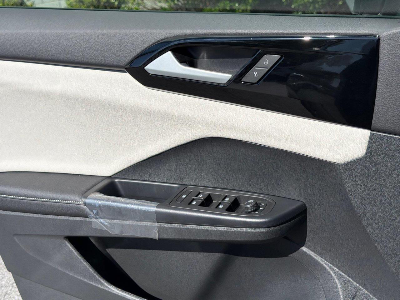 2027 Volkswagen Taos S Hagerstown MD