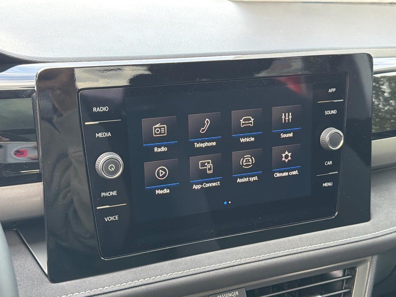 2027 Volkswagen Taos SE Black Hagerstown MD