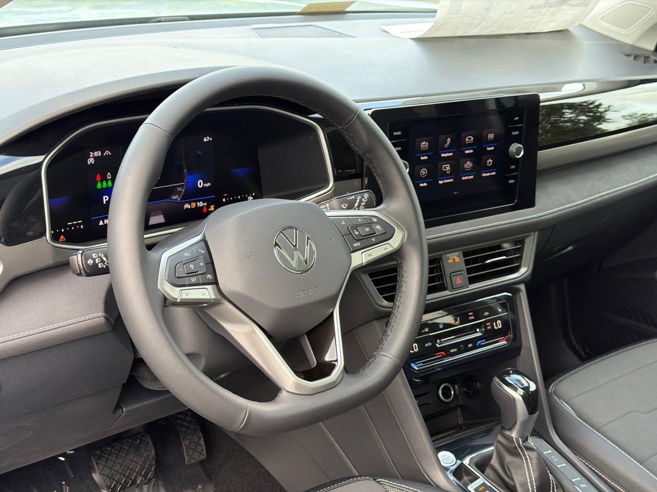 2027 Volkswagen Taos SE Black Hagerstown MD