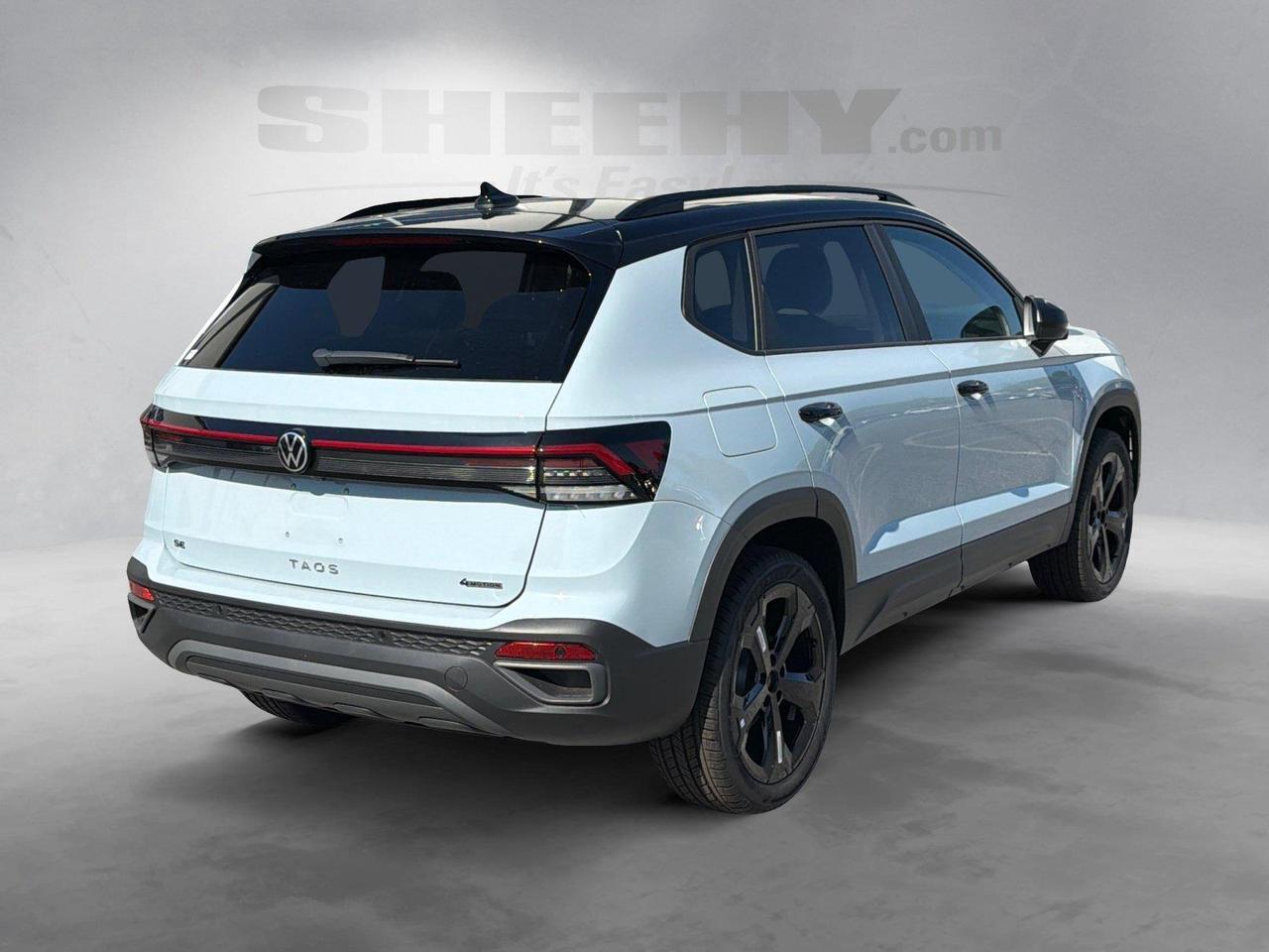2027 Volkswagen Taos SE Black Hagerstown MD