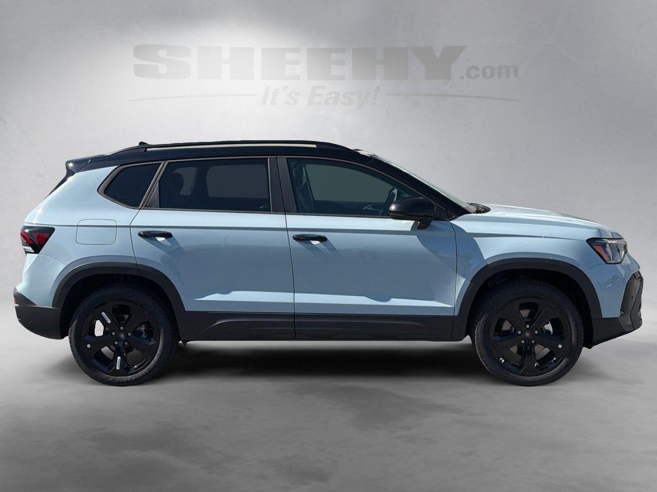 2027 Volkswagen Taos SE Black Hagerstown MD
