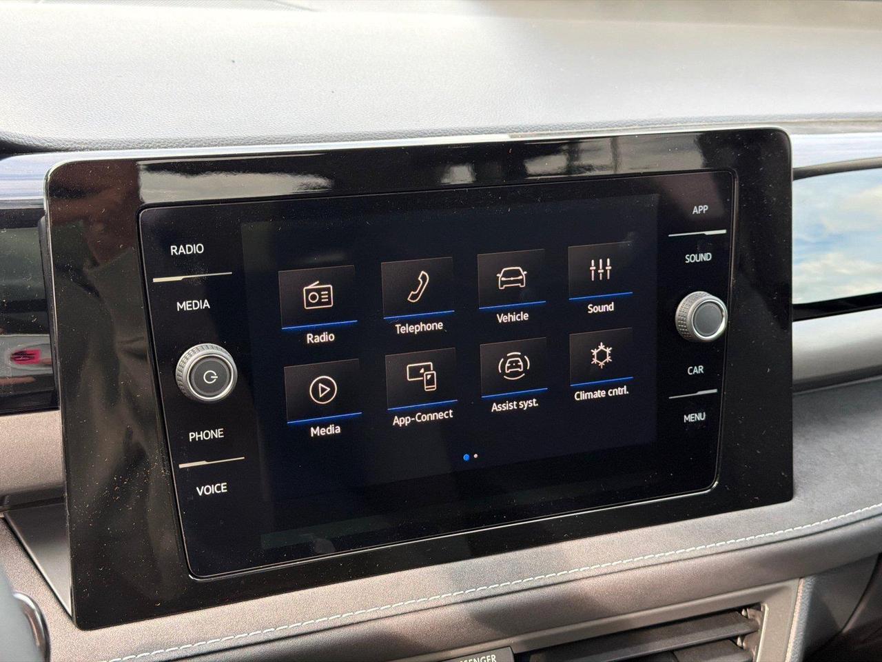 2027 Volkswagen Taos SE Black Hagerstown MD