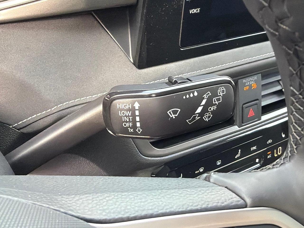 2027 Volkswagen Taos SE Black Hagerstown MD