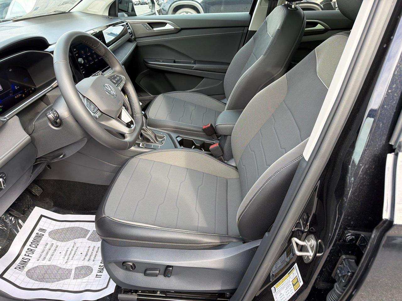 2027 Volkswagen Taos SE Black Hagerstown MD